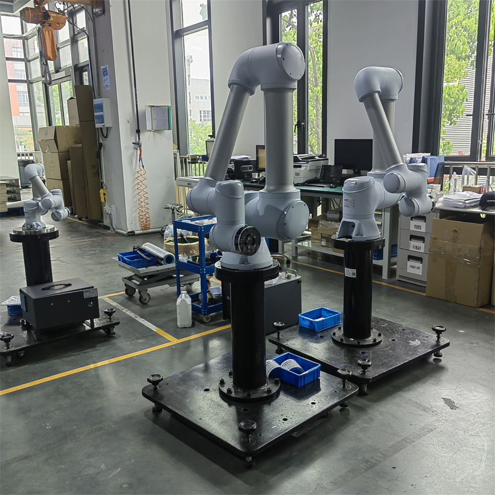 Automatic 6 Axis Industrial We - Industrial Robot Arm 20Kg Payload review and price